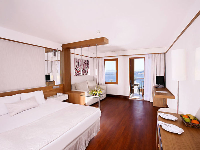 Kefaluka Resort