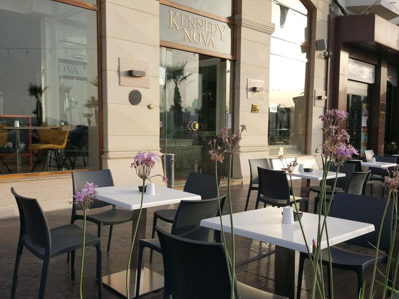 Kennedy Nova