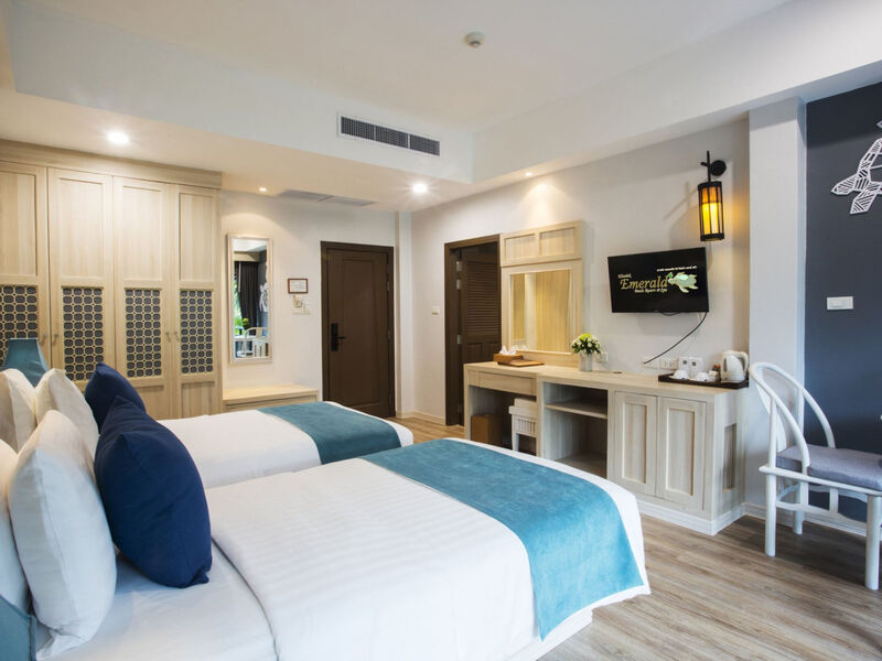 Khao Lak Emerald Beach Resort &Amp; Spa