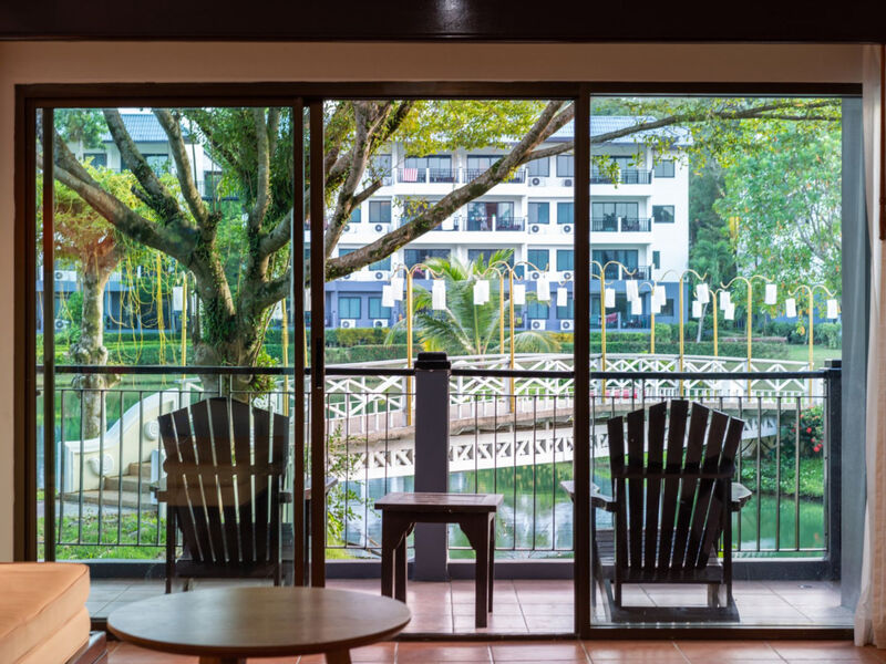 Khao Lak Emerald Beach Resort &Amp; Spa