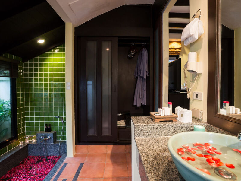 Khao Lak Emerald Beach Resort &Amp; Spa