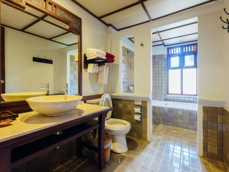 Khaolak Bhandari Resort &Amp; Spa