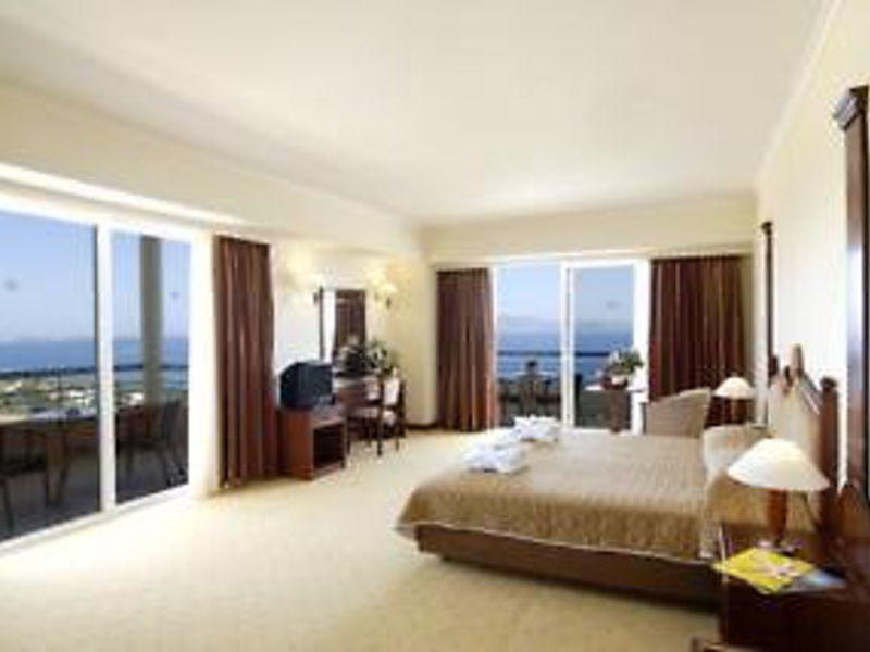 Kipriotis Panorama & Suites