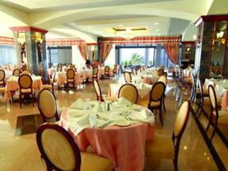Kipriotis Panorama & Suites