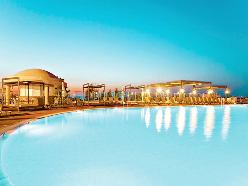 Kipriotis Panorama & Suites