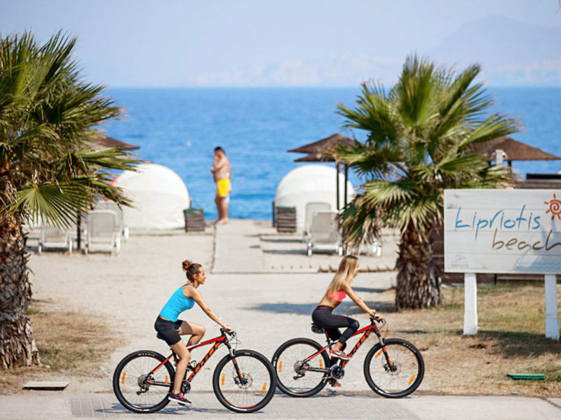 Kipriotis Panorama & Suites