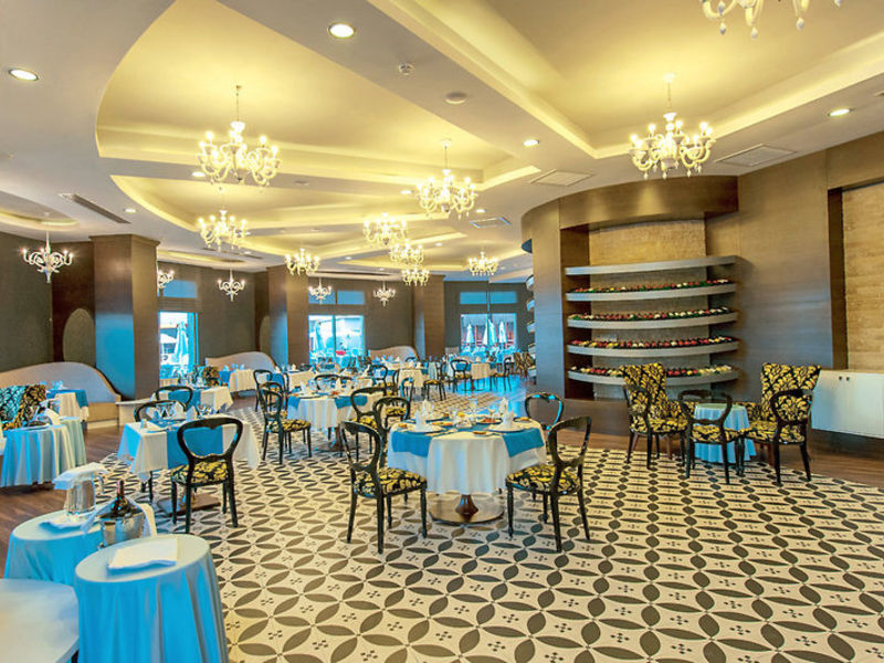 Kirman Belazur Resort & Spa