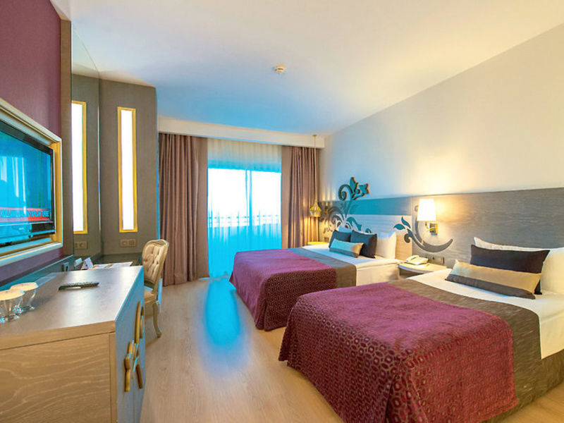 Kirman Belazur Resort & SPA