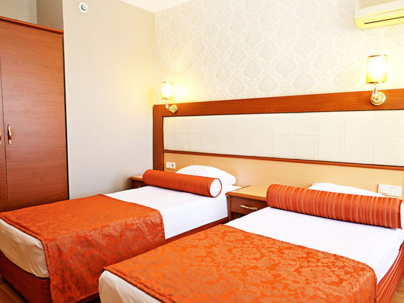 Kleopatra Dreams Beach