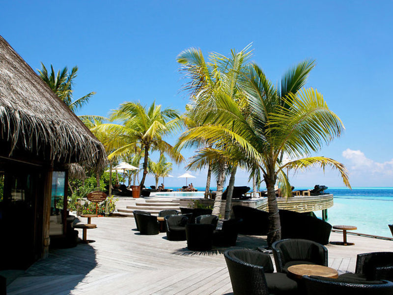 Komandoo Island Resort
