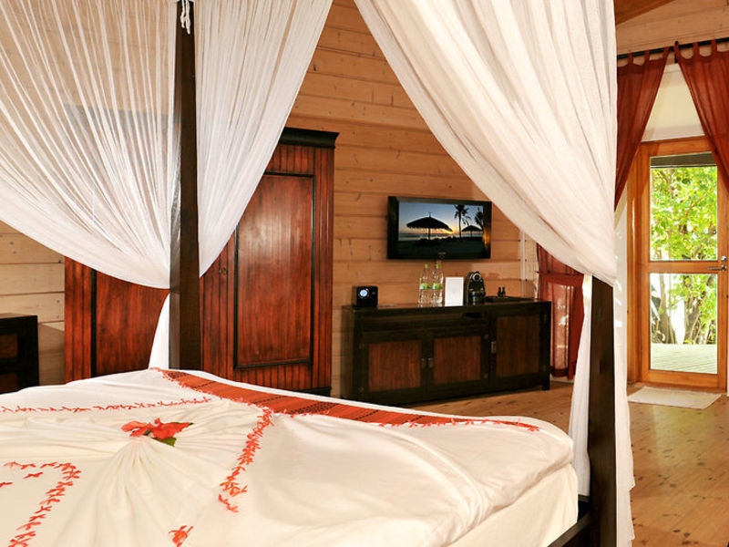 Komandoo Island Resort