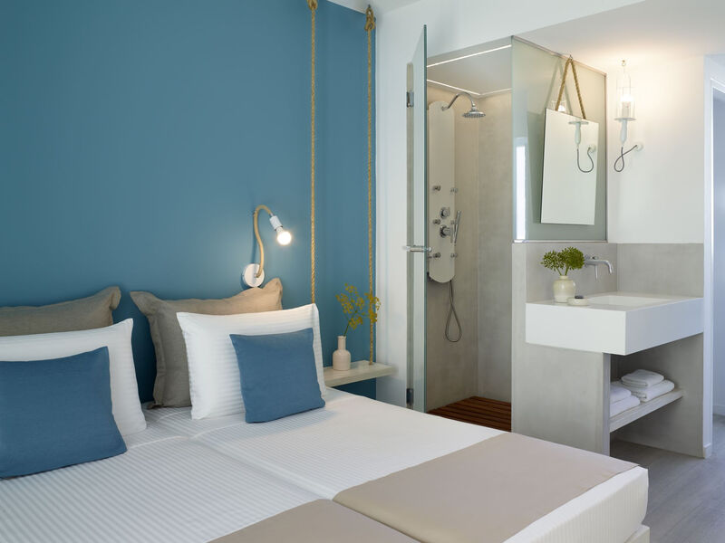 Kouros Seasight Resort