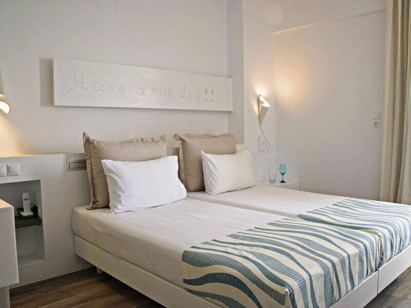 Kouros Seasight Resort