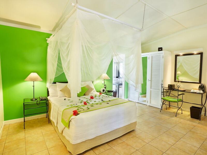 Kuredu Island Resort &Amp; Spa