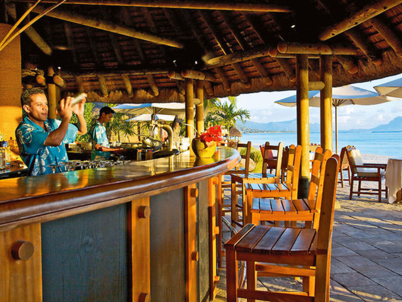 La Pirogue Sun Resorts