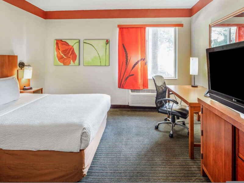 La Quinta Inn &Amp; Suites Miami Cutler Ridge