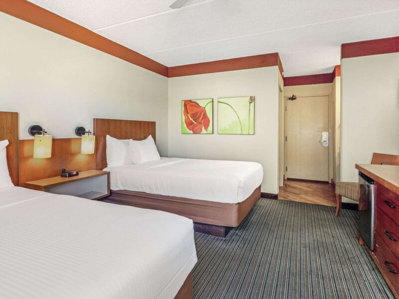 La Quinta Inn &Amp; Suites Miami Cutler Ridge