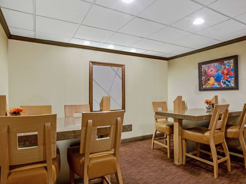 La Quinta Inn &Amp; Suites Miami Cutler Ridge