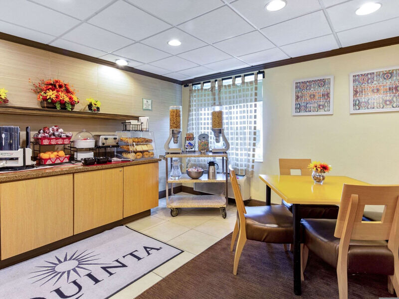La Quinta Inn &Amp; Suites Miami Cutler Ridge