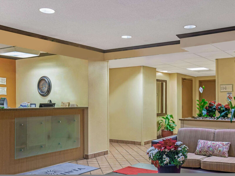 La Quinta Inn &Amp; Suites Miami Cutler Ridge