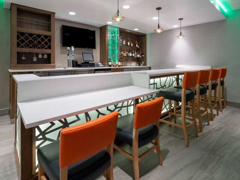 La Quinta Inn And Suites At Lax