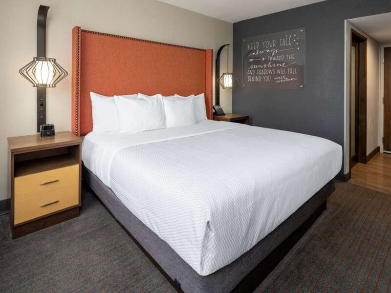 La Quinta Inn And Suites At Lax