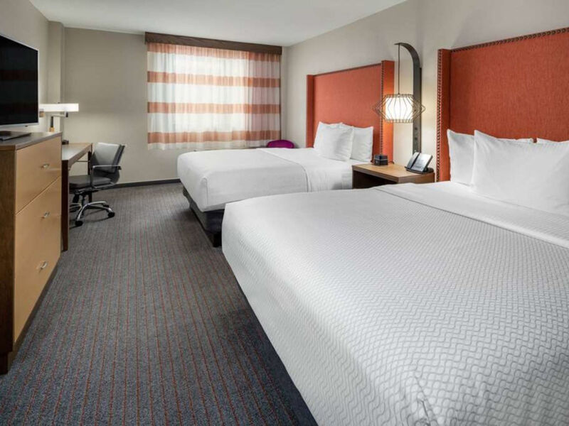 La Quinta Inn And Suites At Lax