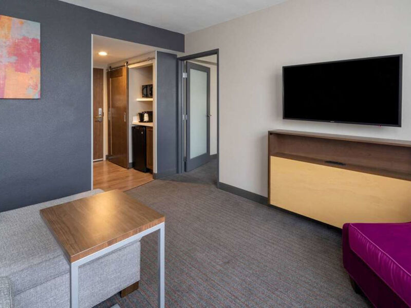 La Quinta Inn And Suites At Lax