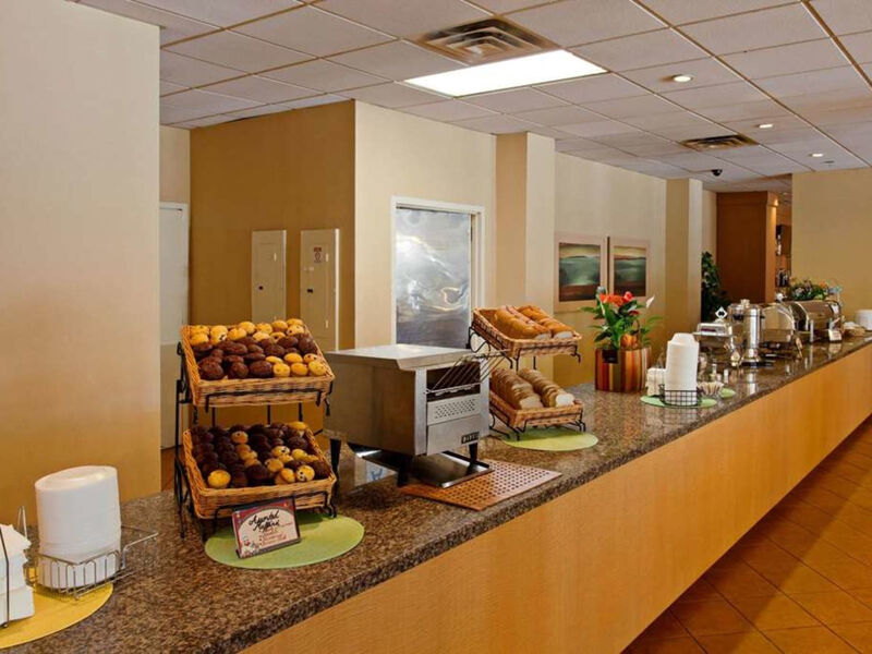 La Quinta Inn And Suites At Lax