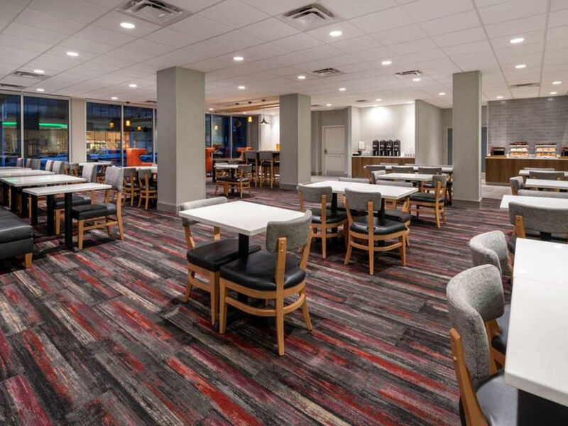 La Quinta Inn And Suites At Lax