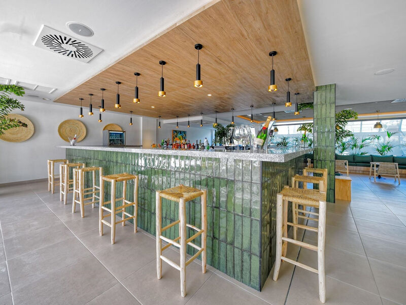 Labranda Costa Mogan