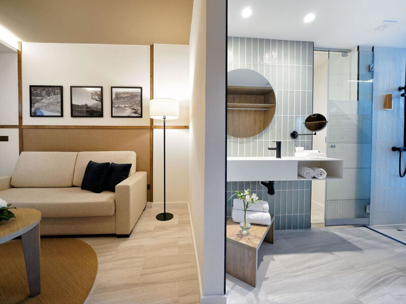 Labranda Costa Mogan