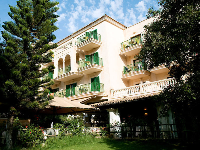 Lago Garden Apartsuites & Spa