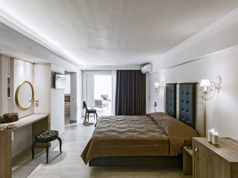 Lagomandra Hotel & Spa
