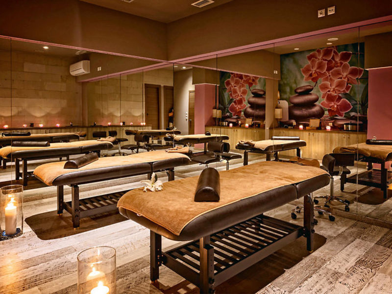 Lagomandra Hotel & Spa