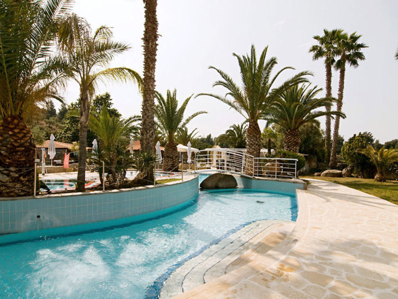 Lagomandra Hotel & Spa