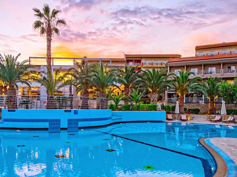 Lagomandra Hotel & Spa
