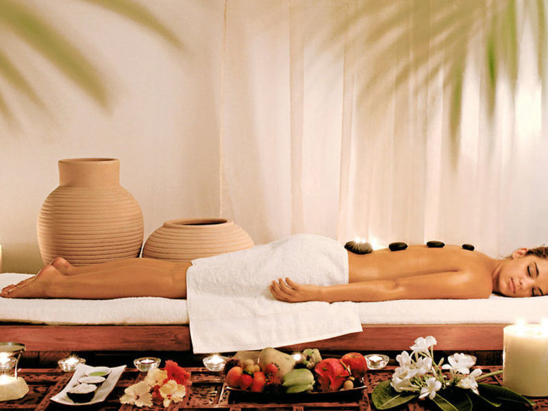 Le Meridien Al Aqah Beach Res.