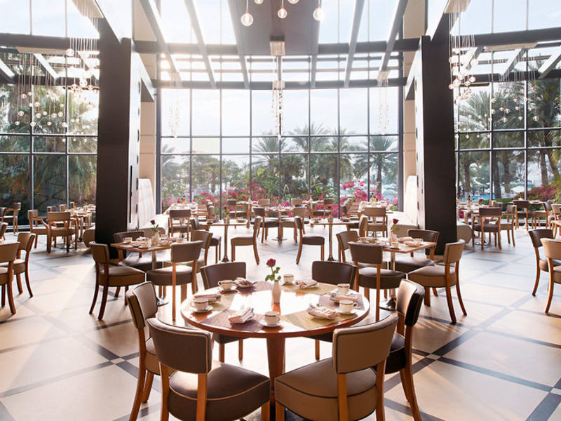 Le Meridien Al Aqah Beach Res.