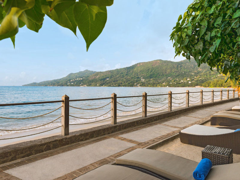 Le Meridien Fisherman's Cove