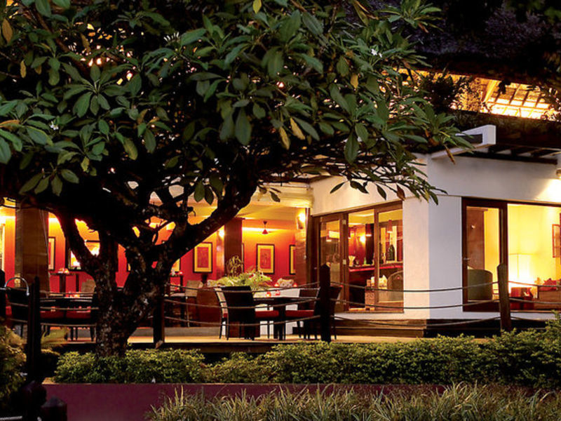 Le Meridien Fisherman's Cove
