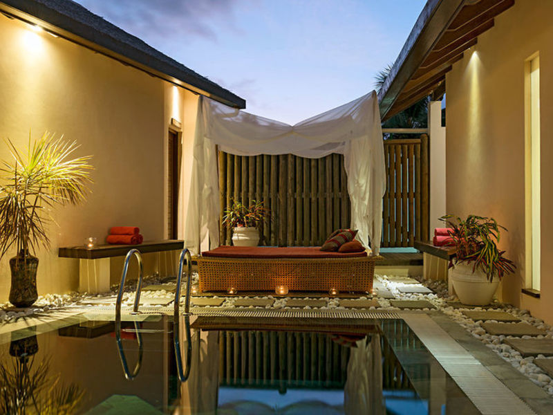 Le Meridien Fisherman's Cove
