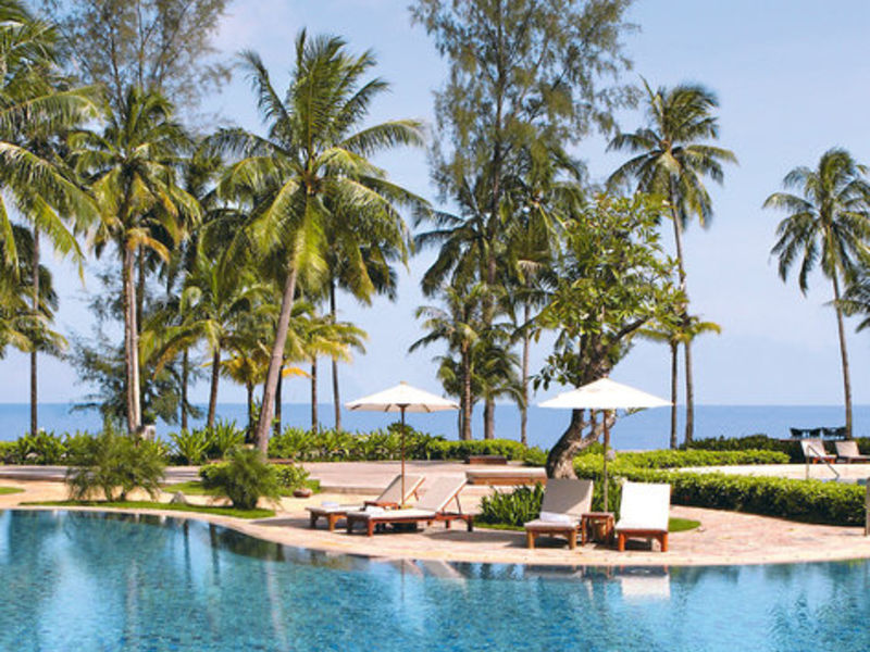 Le Meridien Khao Lak Beach