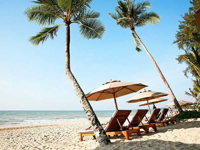 Le Meridien Khao Lak Beach
