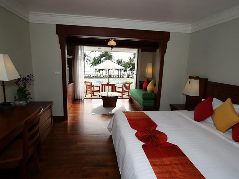 Le Meridien Phuket BeachResort