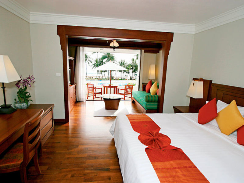 Le Meridien Phuket BeachResort