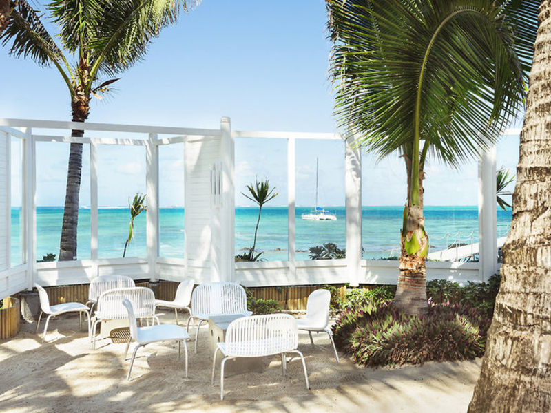 Le Tropical Attitude