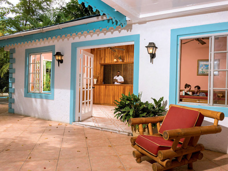 Legends Beach Resort