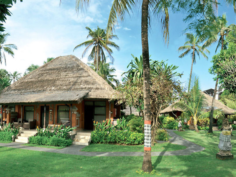 Legian Beach Hotel KT