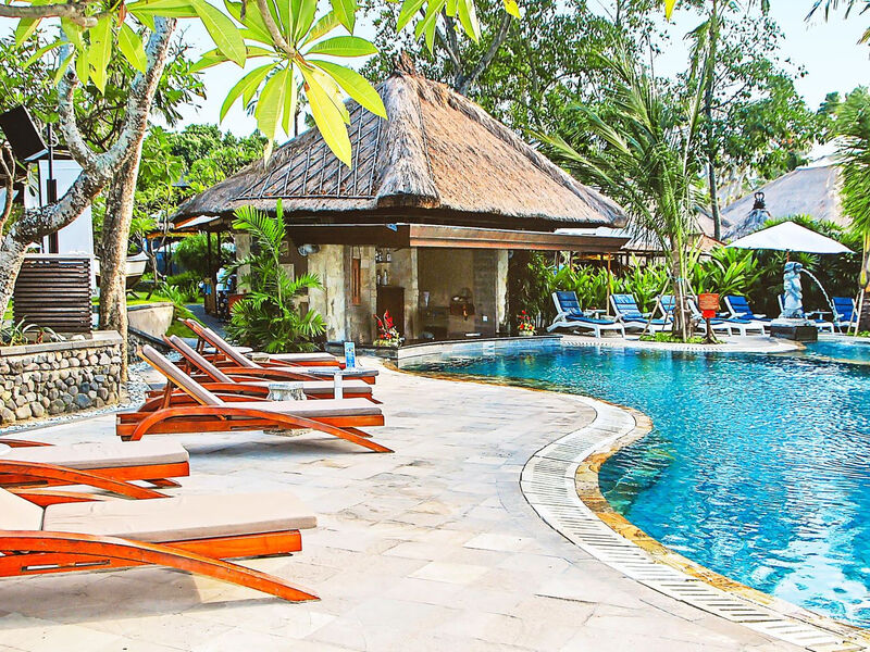 Legian Beach Hotel